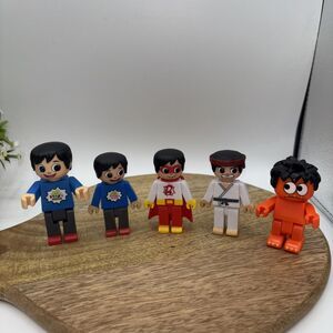 Lot of 5 Ryan's World Lego Figures 2.25"-2.5" Replacement Mixed Lot Kung Fu, Moe